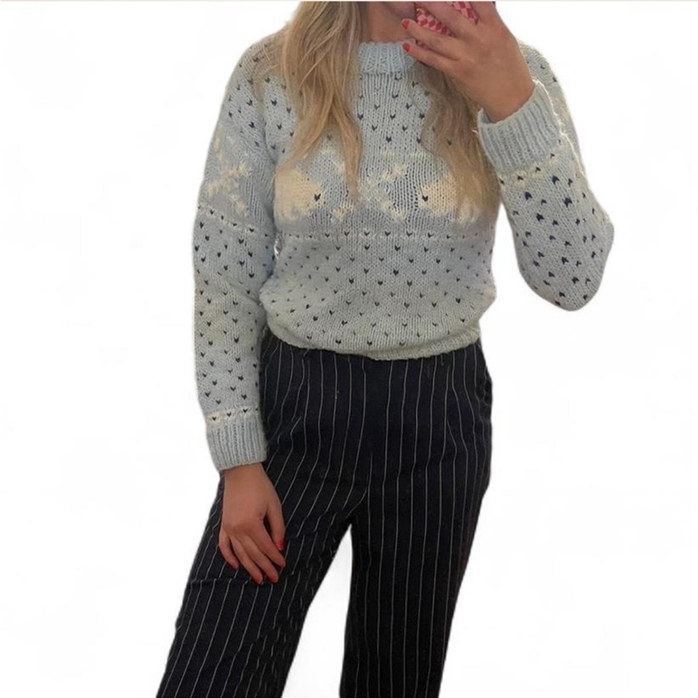 HAND KNIT vintage blue crewneck sweater with polar bears and snowflakes